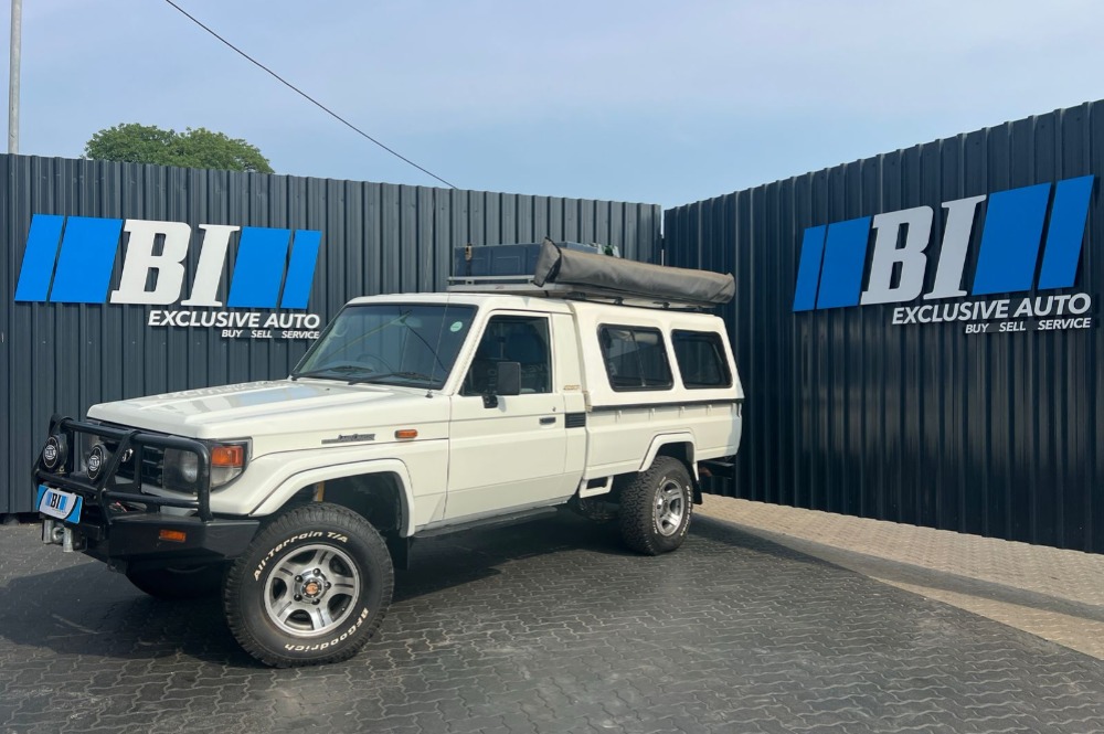 2004 Toyota Land Cruiser EFI 4500 Single Cab
